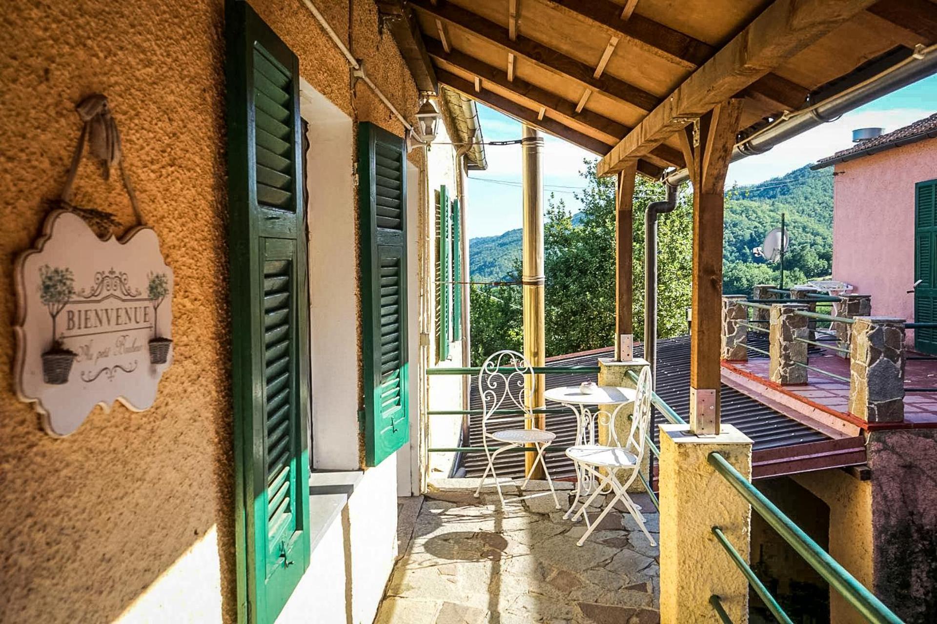 Agriturismo Dei Legi San Pietro Vara Exteriör bild